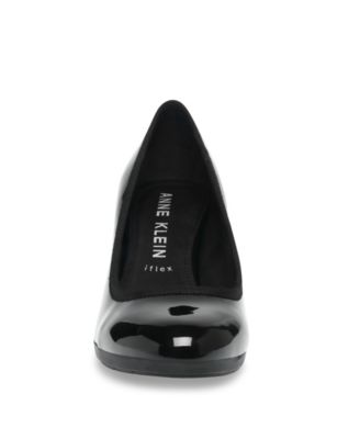 Women's Castana Round Toe Block Heel Pumps