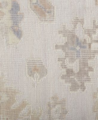 Wendover R6864 3'6" x 5'6" Area Rug