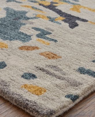 Everley R8644 2' x 3' Area Rug