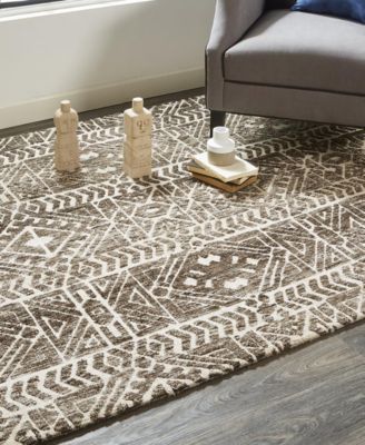 Colton R8627 5' x 8' Area Rug