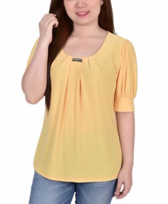 Women's Short Balloon Sleeve Top with Hardware