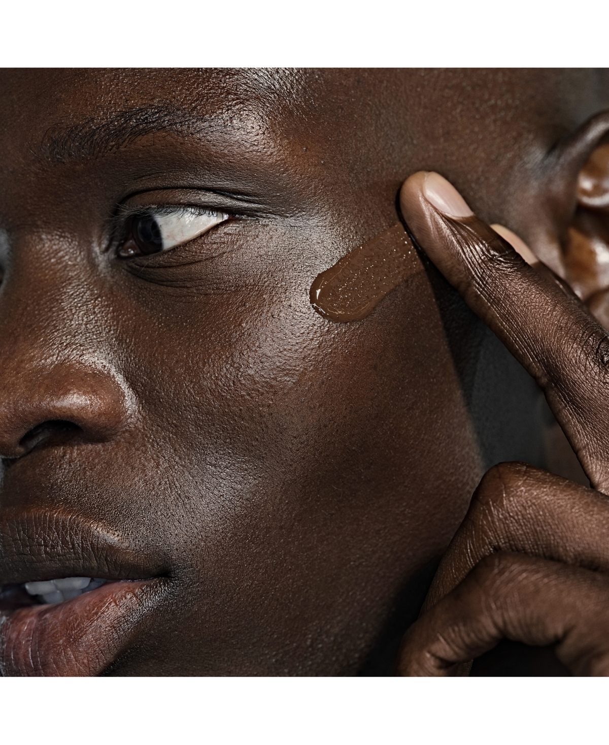 Smashbox Mini Halo Healthy Glow Tinted Moisturizer Spf 25, oz. -(light with a warm undertone)