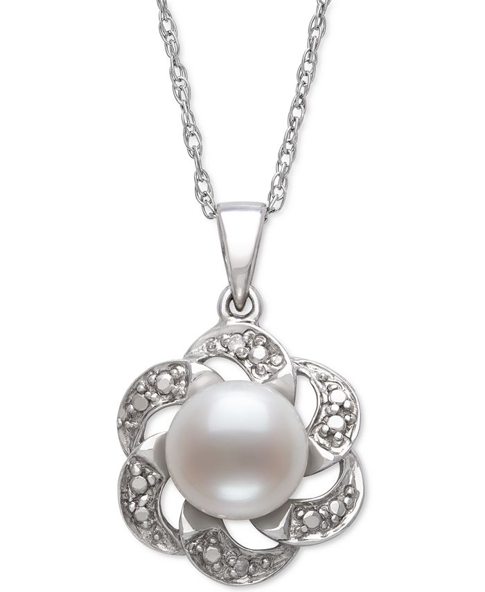 Diamond hotsell accent necklace