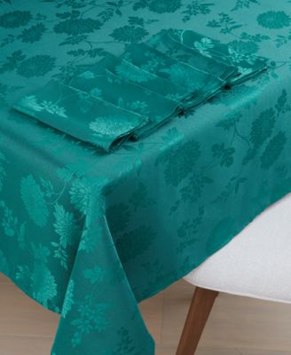 Martha Stewart Collection - Tablecloth & Napkin Set