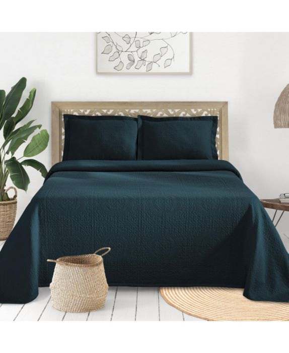 Superior 100% Cotton Fleur De Lis Medallion All-Season 2-Piece Coverlet Set, Twin, Blue, Size: Twin