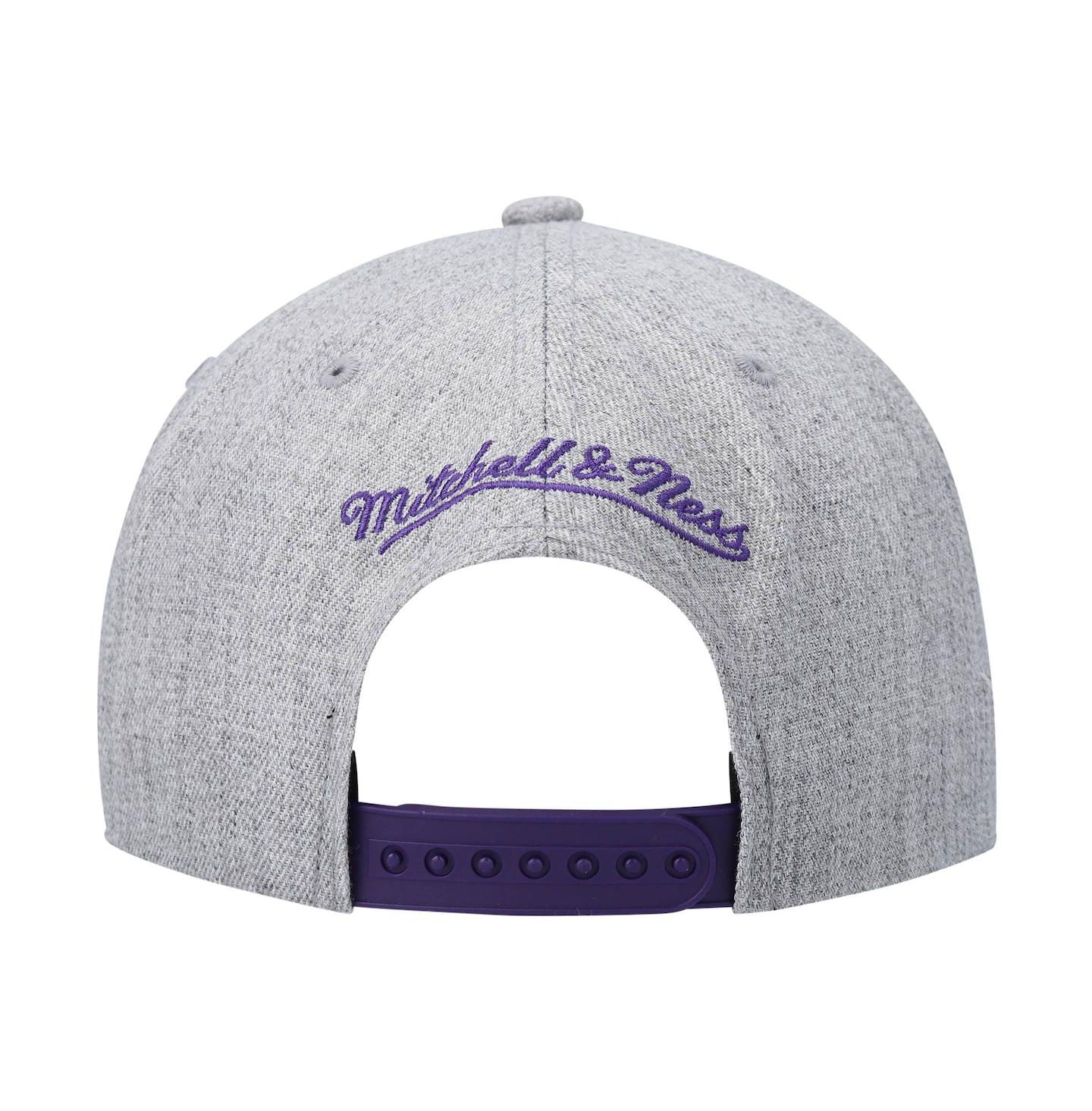 Мужская кепка Mitchell & Ness Heathered Gray Phoenix Suns Hardwood Classics Team 2.0 Snapback Hat — фото 3