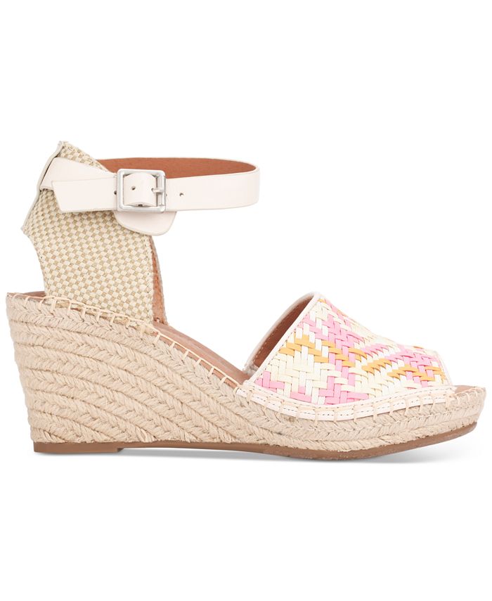 Gentle Souls by Kenneth Cole Women's Charli Espadrille Wedge Sandals ...