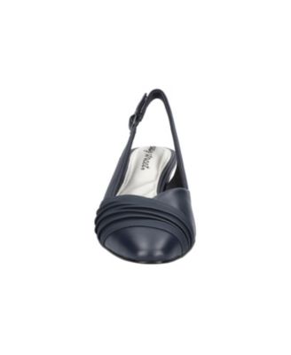 Women's Bates Slingback Pumps