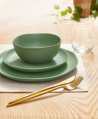 green dining plate set