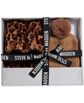 Steve madden fuzzy leopard hot sale slippers