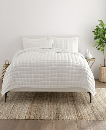 ienjoy Home - Home Collection Premium Ultra Soft Square Pattern Quilted Coverlet Set