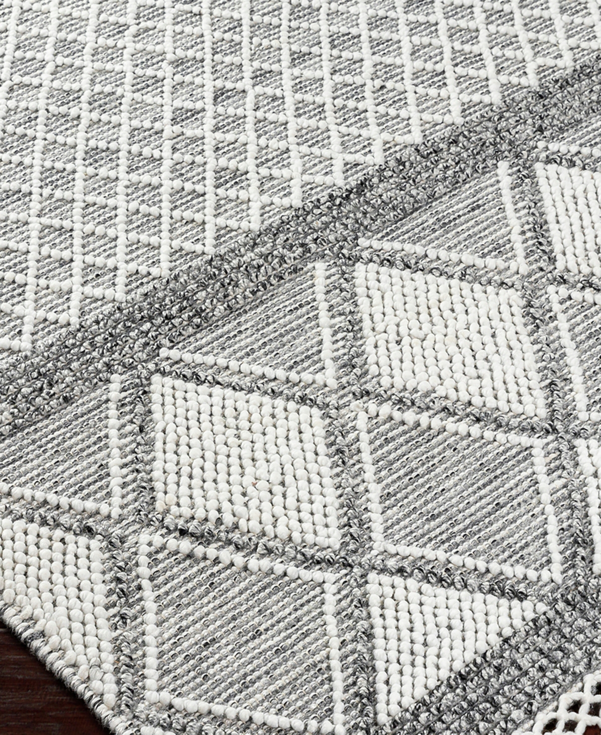 Livabliss Fleur Fle-2307 2'3" x 3'9" Outdoor Area Rug