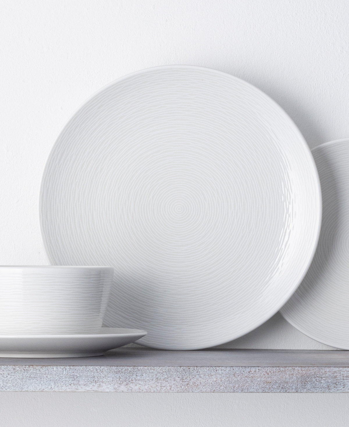 Noritake Swirl Coupe Dinner Plates, Set of 4