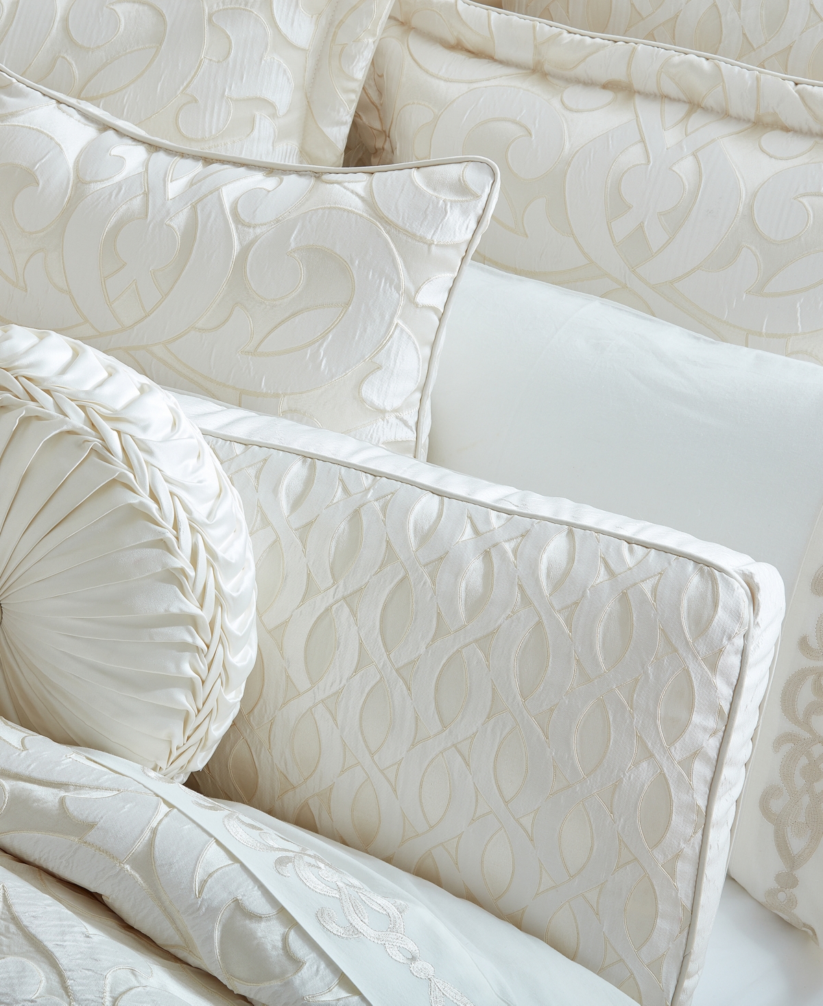 J Queen New York La Boheme Pillow, 15