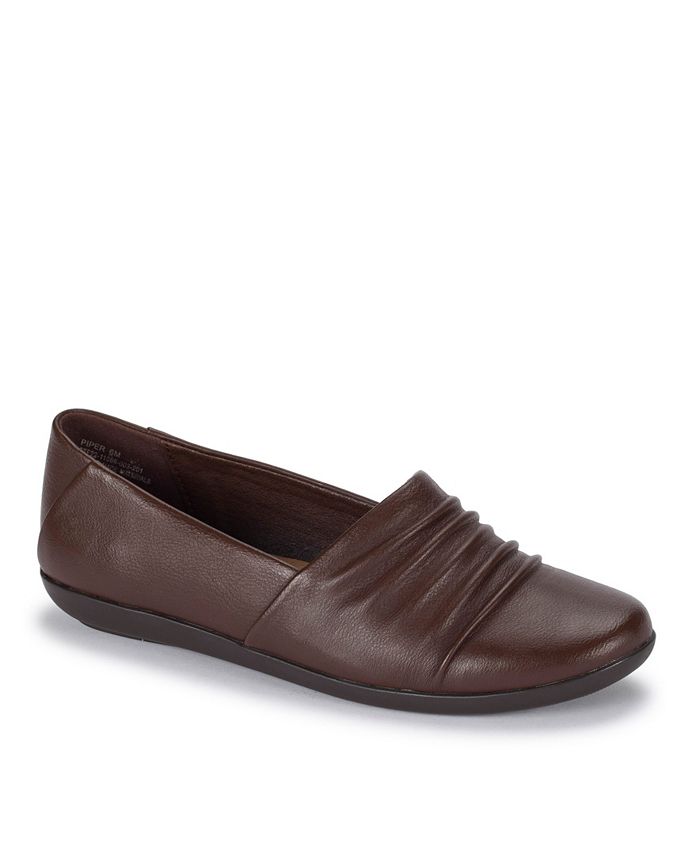 Macys outlet baretrap shoes