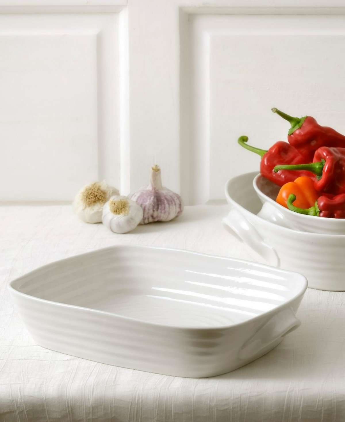 Portmeirion Sophie Conran Serveware Collection Handled Rectangular Roasting Dish - W/handles