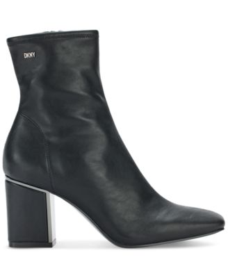 Women's Cavale Stretch Booties