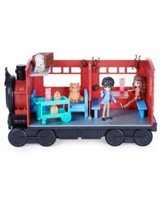 Harry popular potter hogwarts funko train 4 pieces