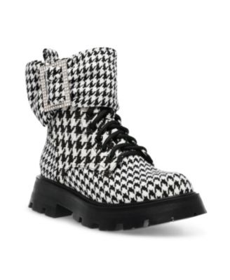 Betsey Johnson