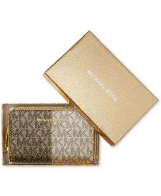 Michael Kors - Signature Jet Set Zip Around Card Case