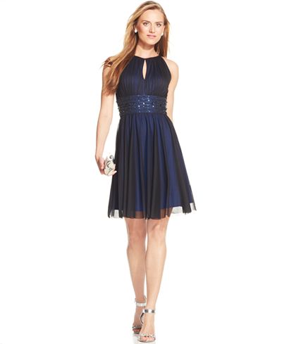 Jessica Howard Sleeveless Keyhole Embellished Dress