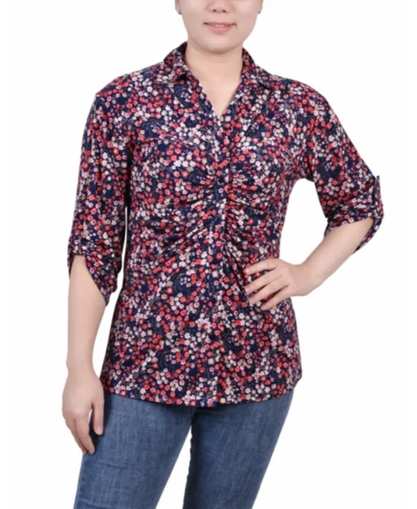 Petite 3/4 Roll Tab Rouched-Front Top - Navy Red Ditsy Floral