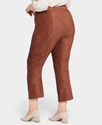 Plus Size Slim Bootcut Pull-On Pants