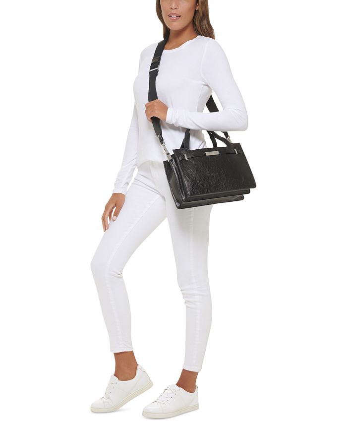 Calvin Klein Women's Holly Top Zip Shoulder Bag, Black Croco, One Size:  : Fashion