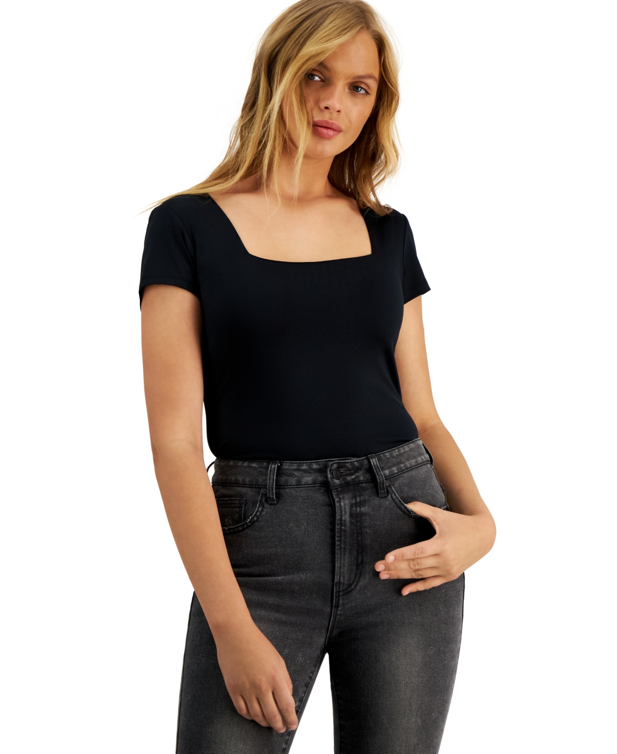 https://slimages.macysassets.com/is/image/MCY/products/3/optimized/23204556_fpx.tif?wid=1200&fmt=jpeg&qlt=100