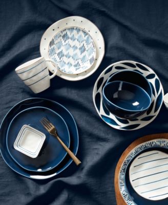 Bay Solid Colors Accent Plates, Set of 4