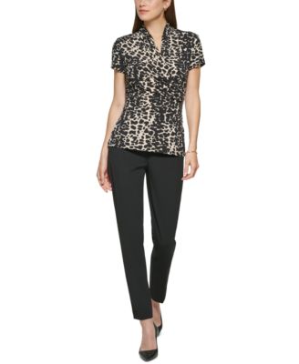 売れ筋商品|||ダナ キャラン ニューヨーク カットソー トップス レディース Petite Animal-Print Draped Surplice Blouse, Created for Macy's Black/Tan DKNY Petite Animal-Print Draped Surplice Blouse, Created for