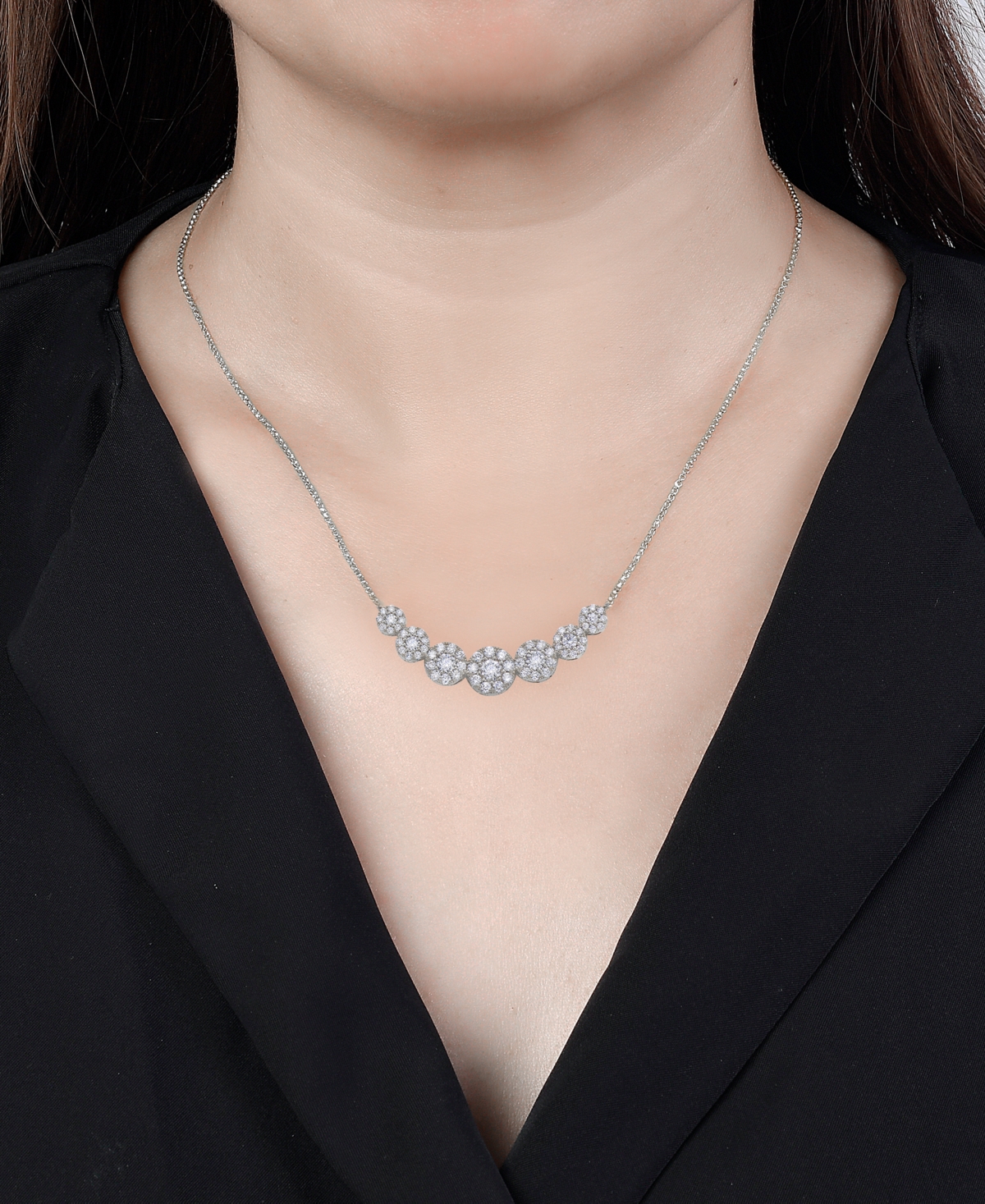 Diamond Multi Halo Collar Necklace (3/4 ct. t.w.) , 16