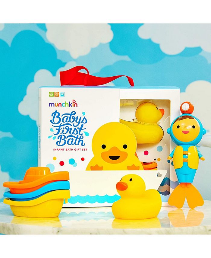 Munchkin Baby's First Bath, 5 Piece Bath Toy Set, Includes Gift Box