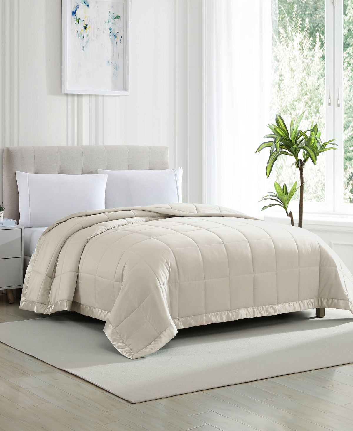 Royal Luxe Classic White Down Light Warmth Microfiber Blanket, Twin, Exclusively at Macy's
