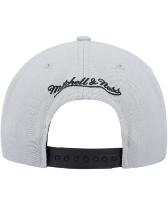 Men's Black, Gray Chicago Bulls Day One Snapback Hat