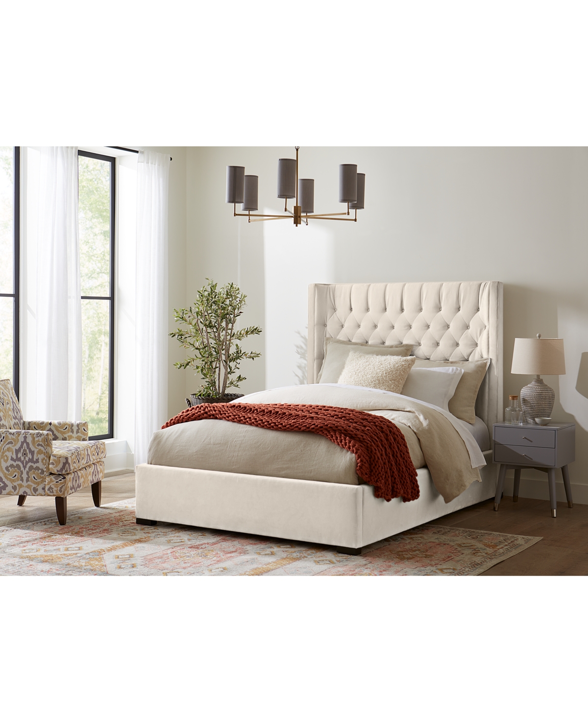 Cadelyn Upholstered Storage Bed