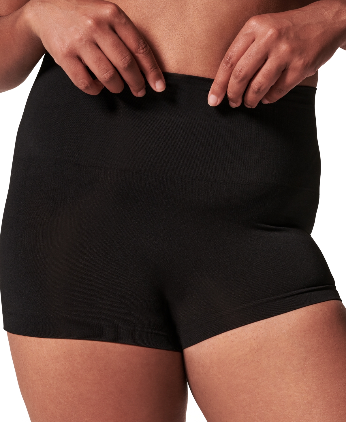 Spanx Everyday Shaping Panties Boyshort In Black