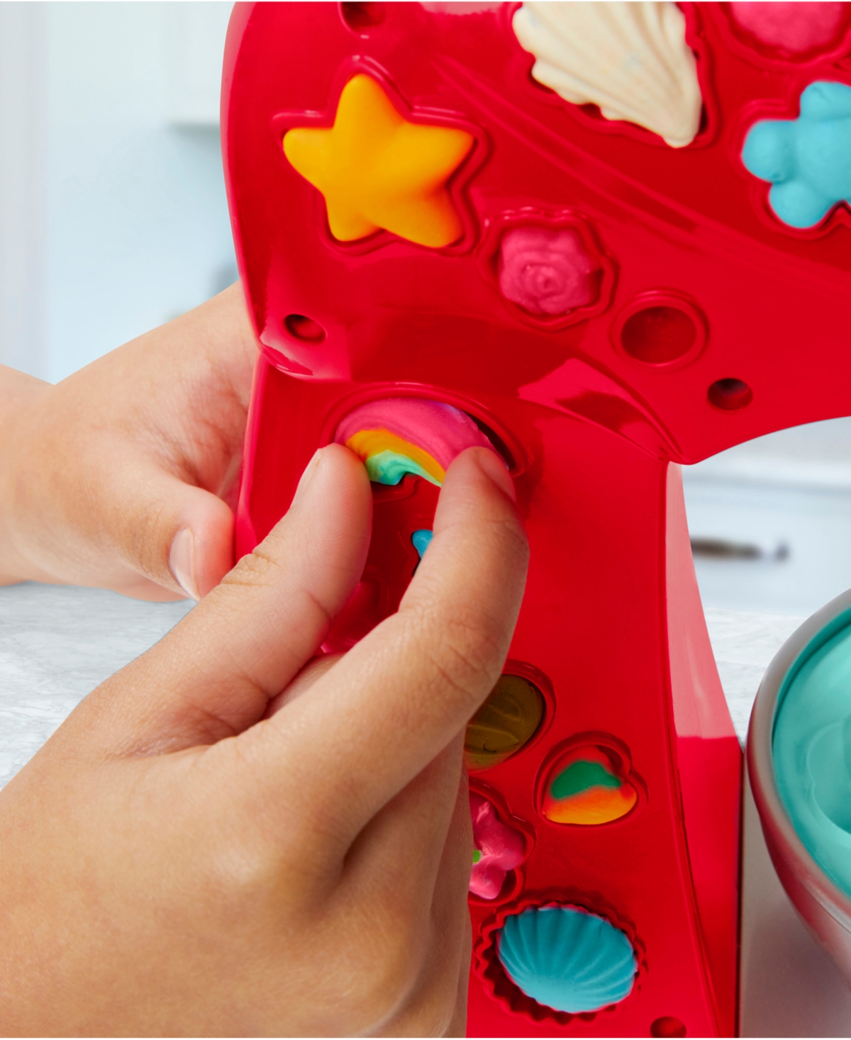 Play-doh Kitchen Creations Magical Mixer Play Set In No Color