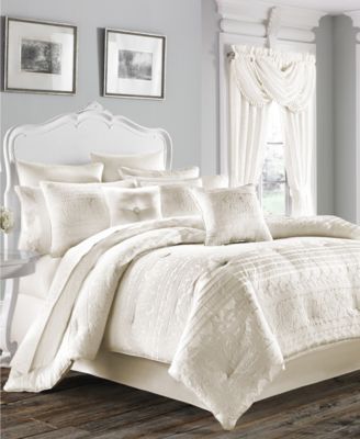 Five Queens Court Mackay Window Panel, 50" x 84"