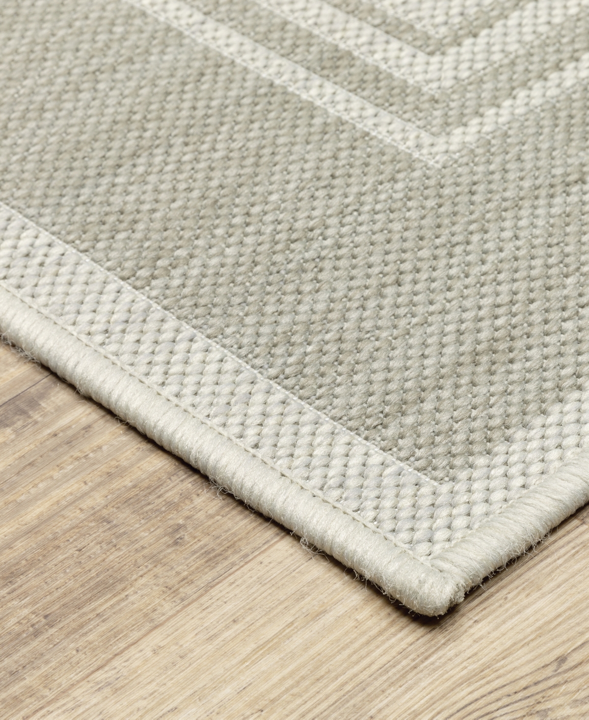 Jhb Design Genoa Outdoor 6765GNA Area Rug