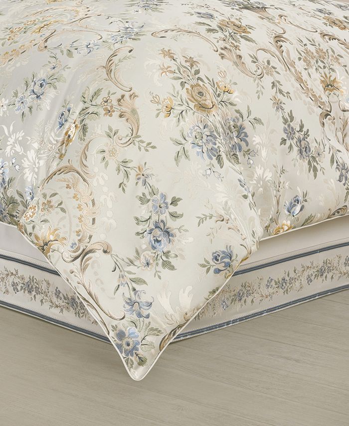 J Queen New York Genevieve 4 Piece Comforter Set, Queen Macy's
