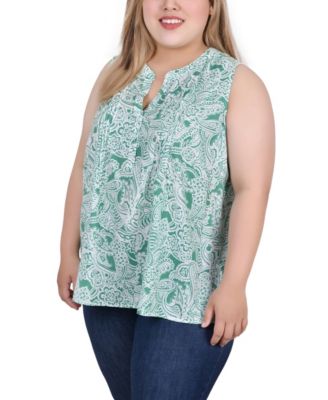 Plus Size Sleeveless Pintucked Blouse