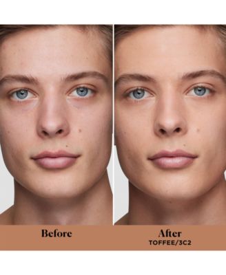 Real Flawless Weightless Perfecting Waterproof Foundation