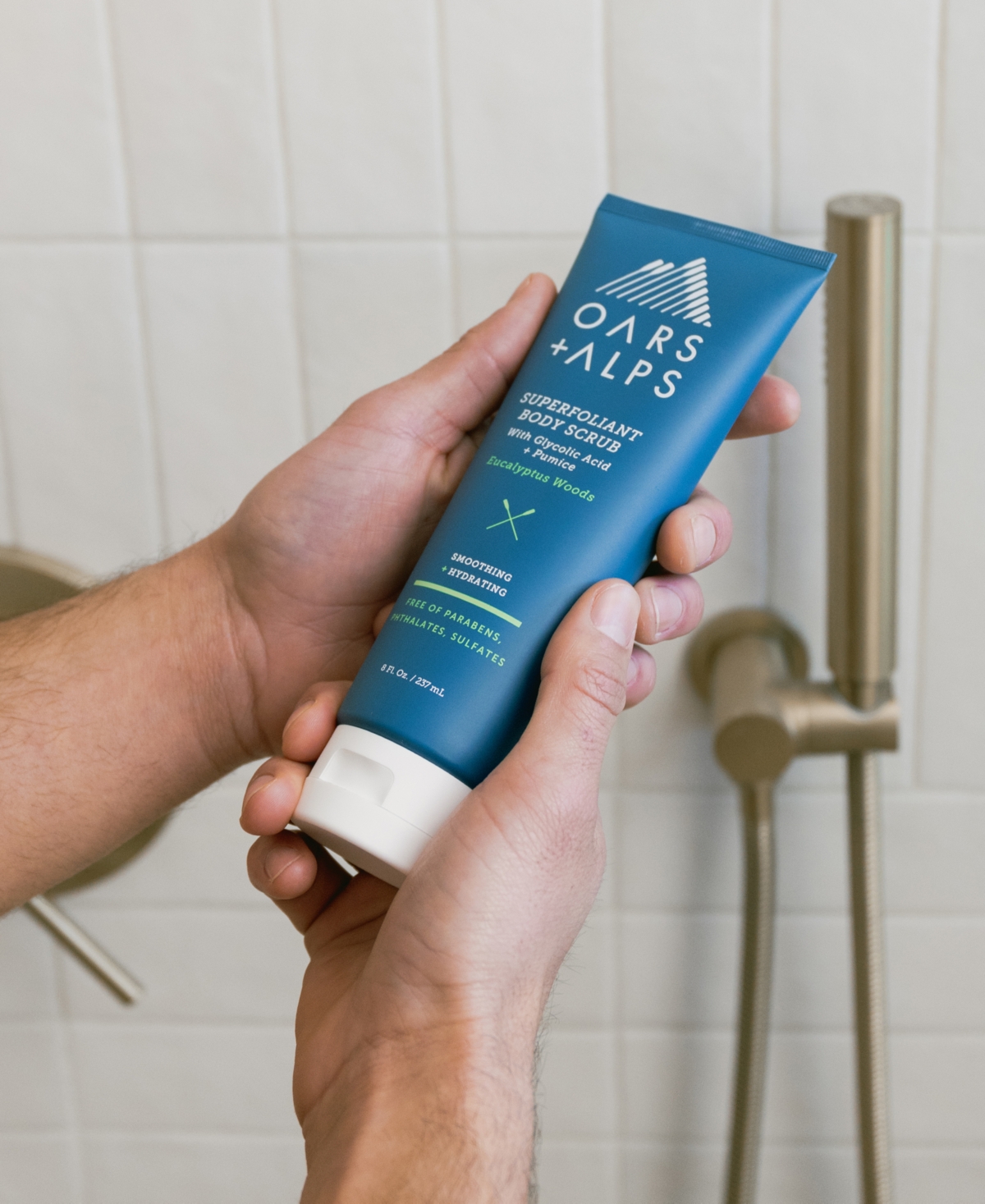 Oars + Alps Superfoliant Body Scrub, oz