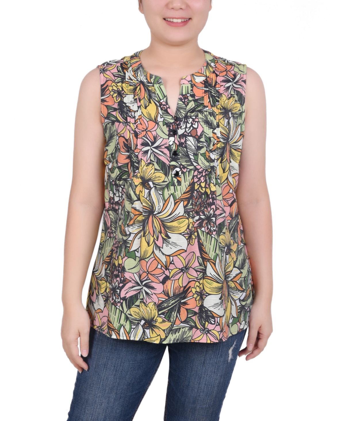 Shop Ny Collection Petite Sleeveless Printed Pintucked Blouse In Green Capetropic