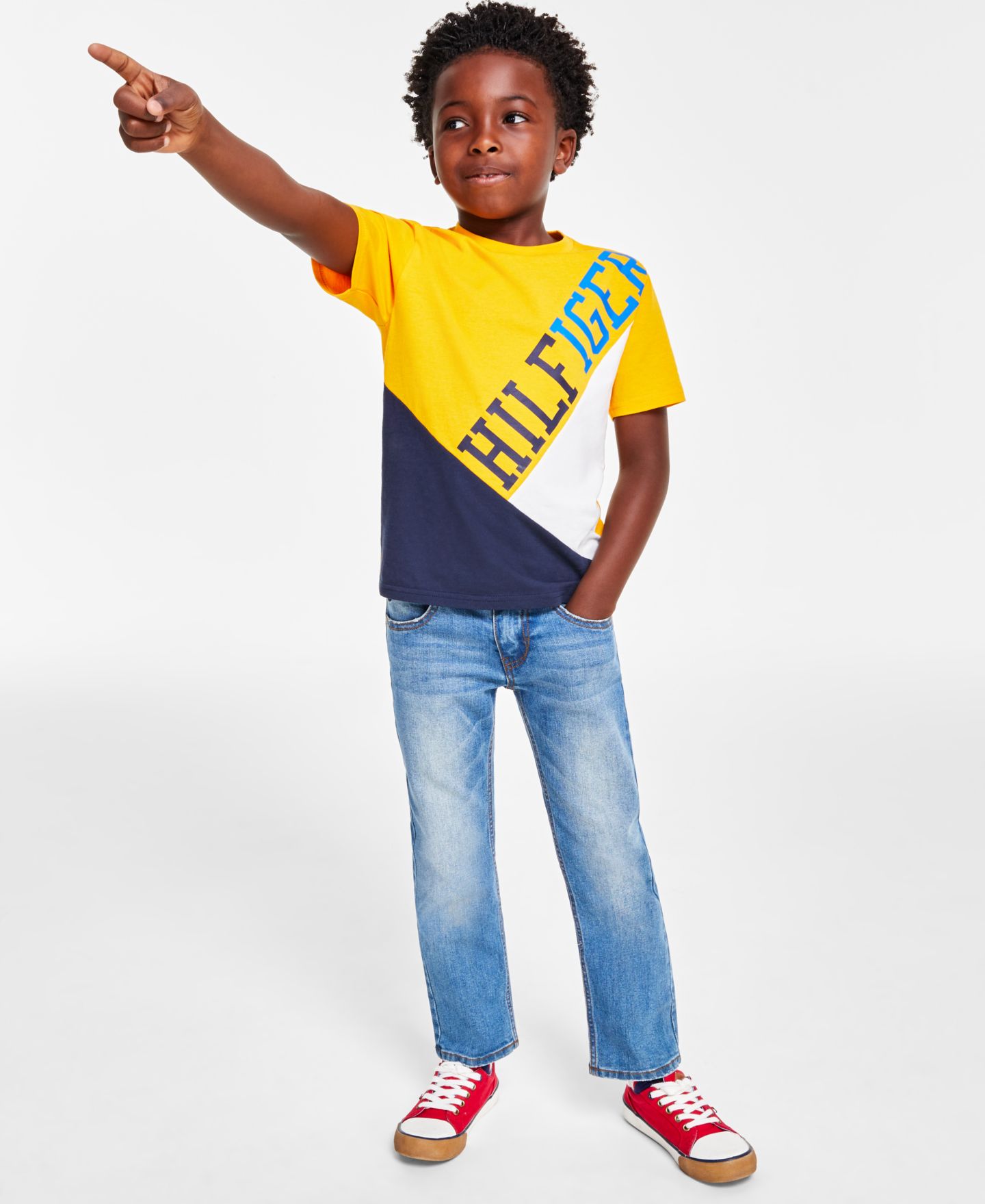 Футболка Tommy Hilfiger Banner T-Shirt & Blue Stone Jeans для мальчиков, цвет: Каменный синий — фото 1