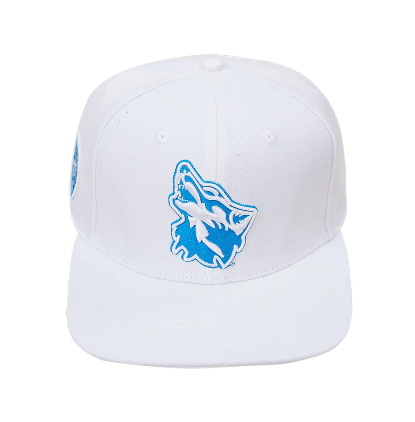 Мужская кепка Pro Standard White Cheyney Wolves Mascot Evergreen Wool Snapback Hat — фото 3