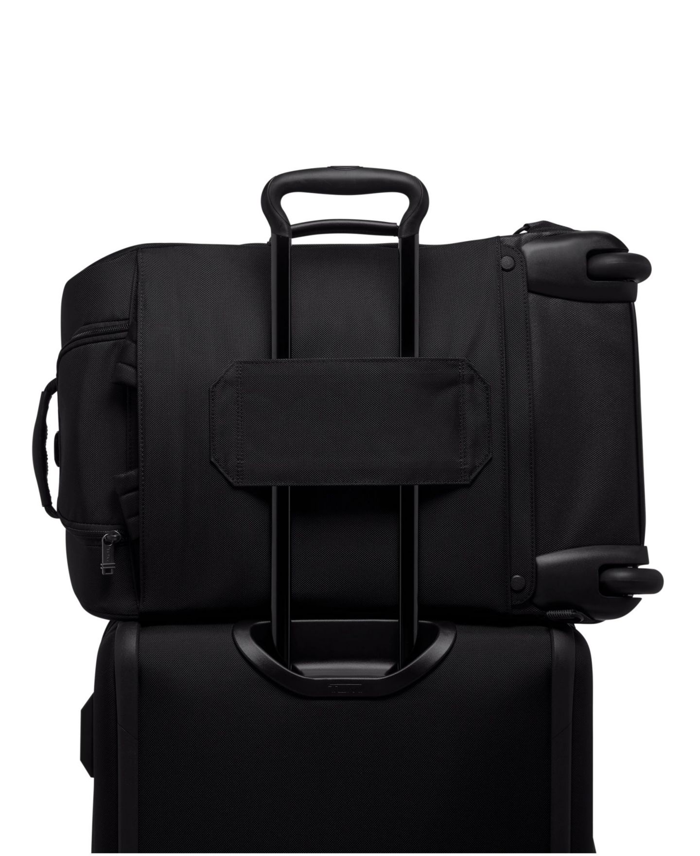 Дорожная сумка ручная кладь Tumi Alpha Bravo на колёсах — фото 3