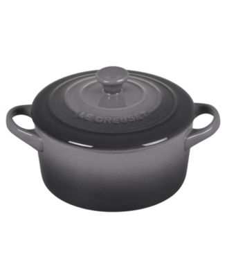 Stoneware 8 oz. Mini Round Cocotte with Lid