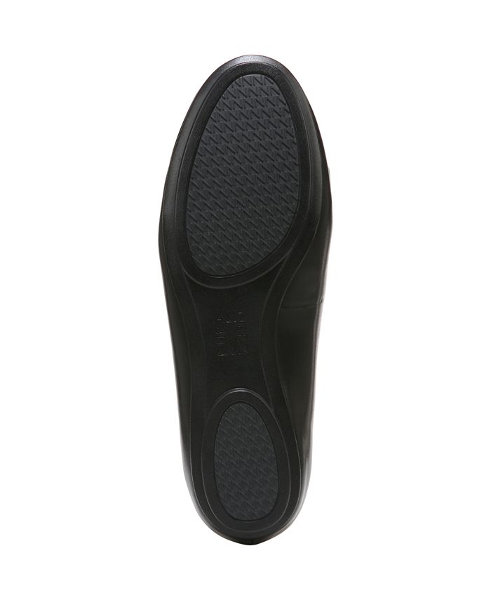 naturalizer maxwell flats